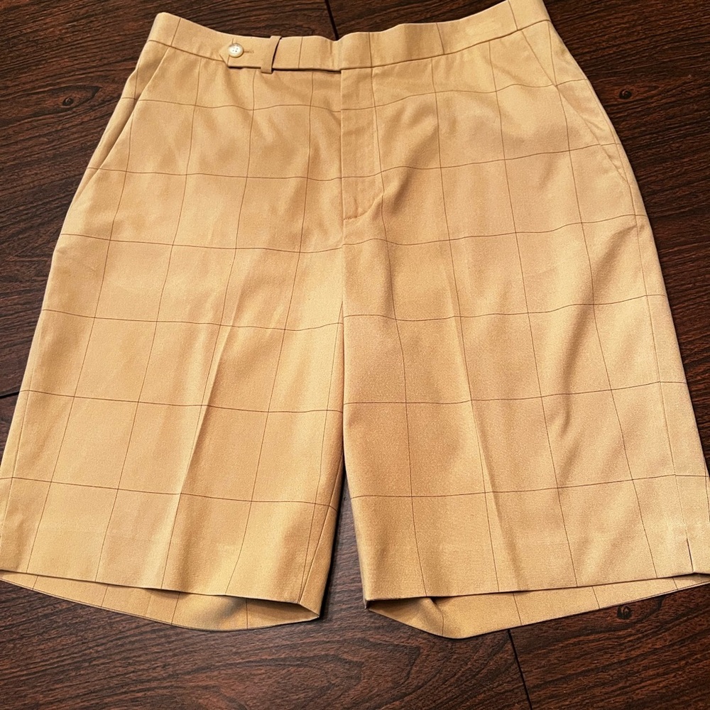 Lauren Ralph Lauren Tan Flat Front Golf Shorts